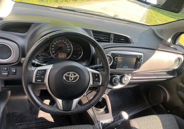 Toyota Yaris cena 34800 przebieg: 139000, rok produkcji 2012 z Ełk małe 67